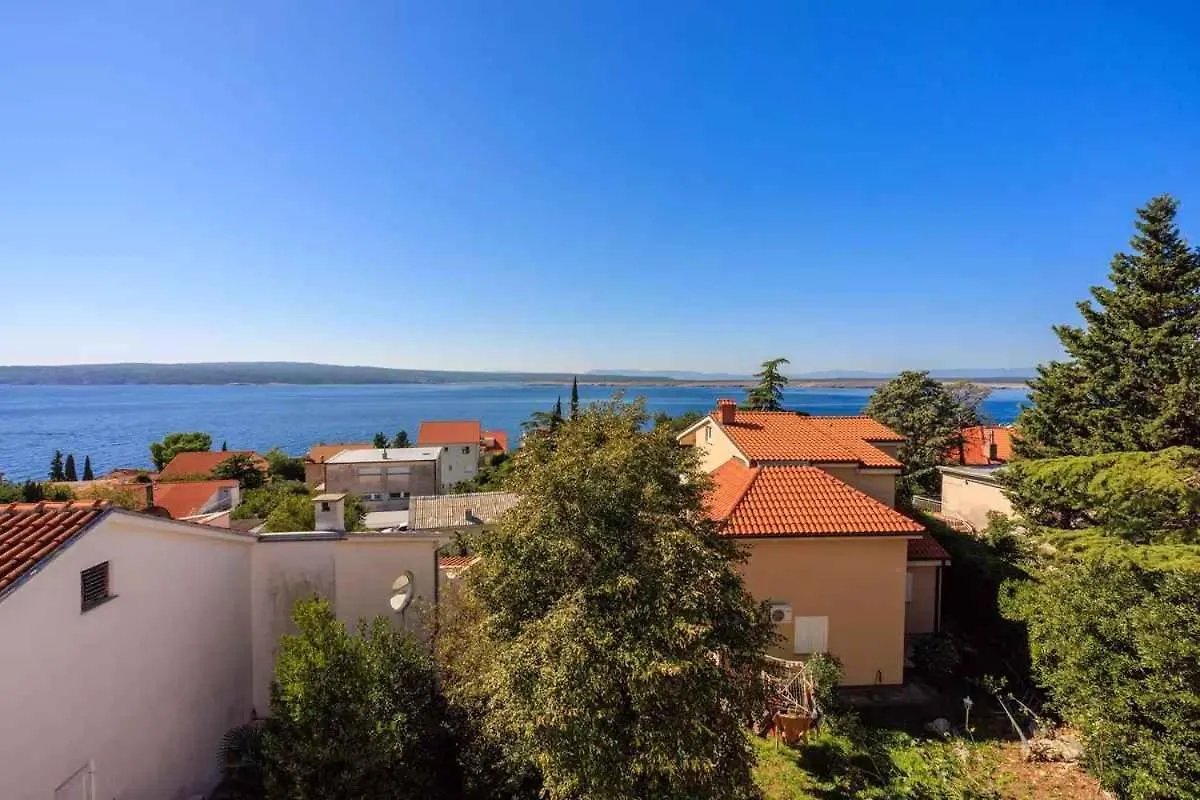 Apartment In Dramalj 45910
