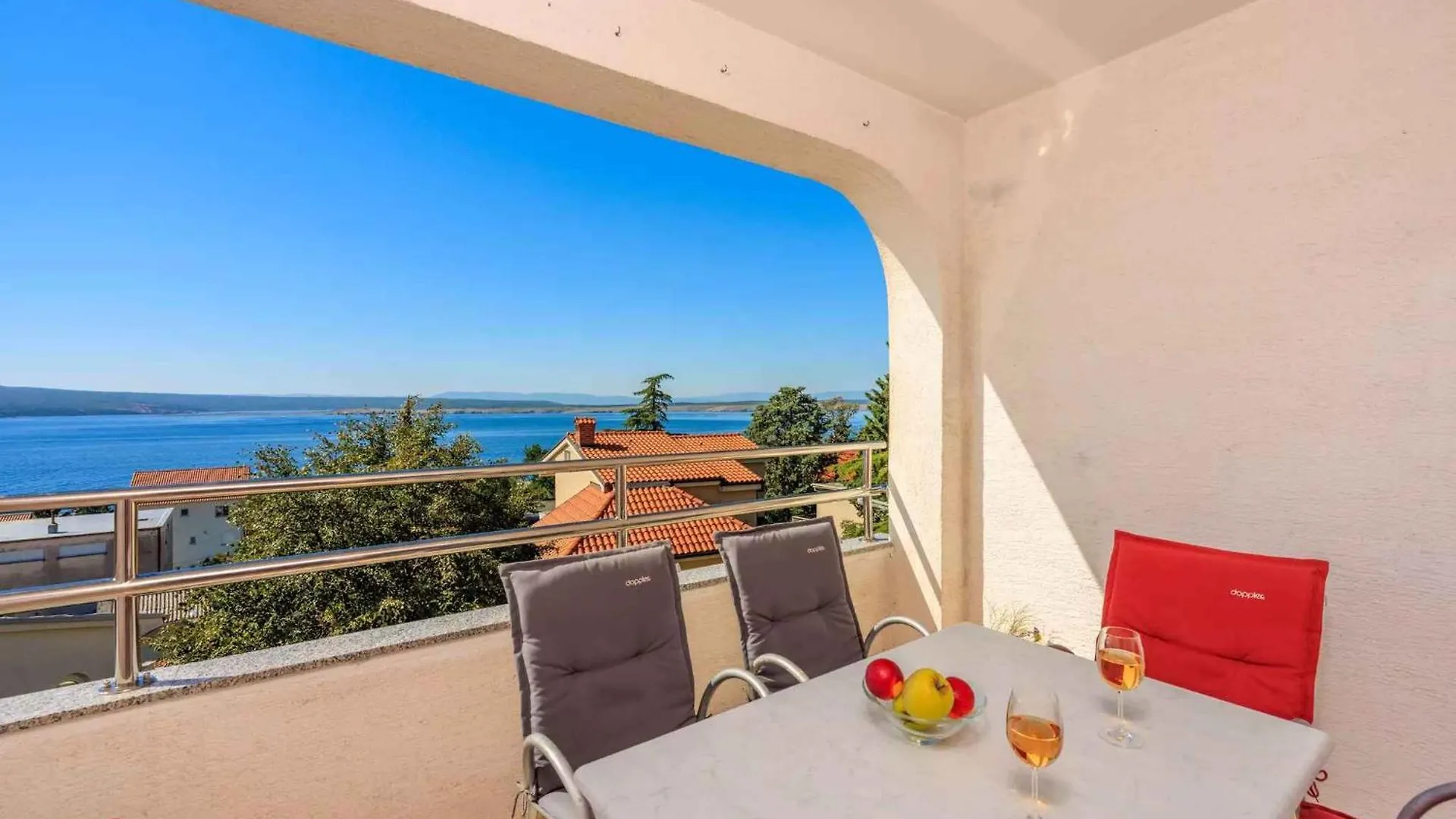 Apartment In Dramalj 45910 Croatia